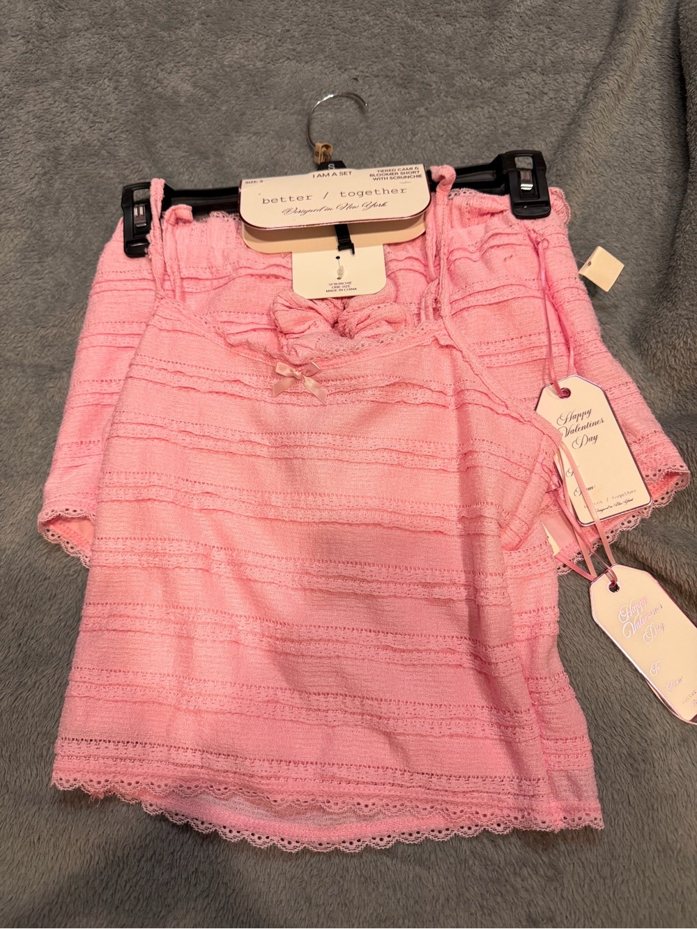 Better together pink 3 pcs set  top , bottom and scrunchie sz s nwt